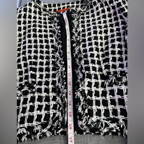 Plaid Print Evening Jacket - Picture 8 of 9